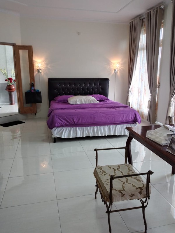 Miliki Rumah Kost Furnish 9 Kamar Tidur Lokasi Cacaban, Maglang Tengah