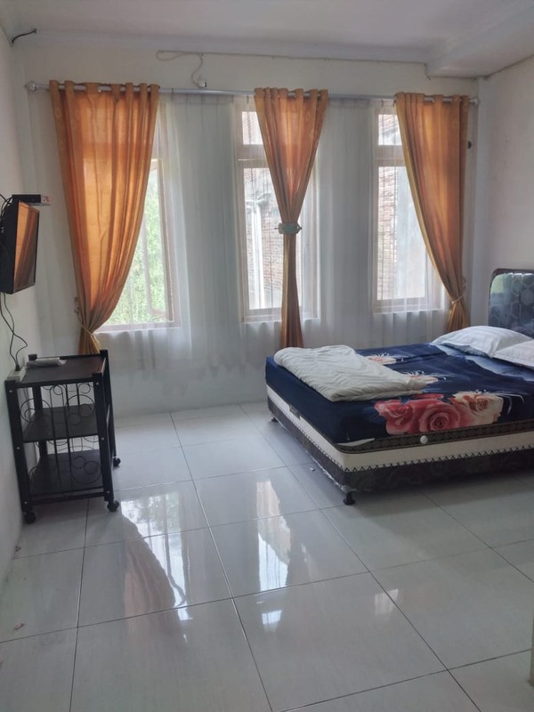 Miliki Rumah Kost Furnish 9 Kamar Tidur Lokasi Cacaban, Maglang Tengah