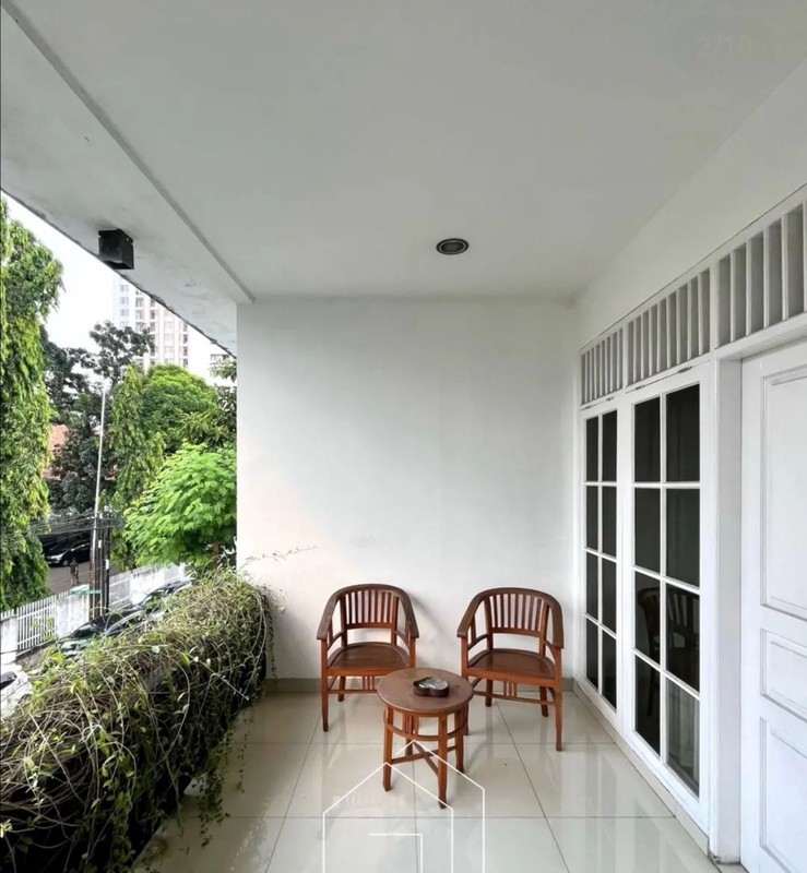 Rumah Tinggal 3 Lantai di Tebet Jaksel