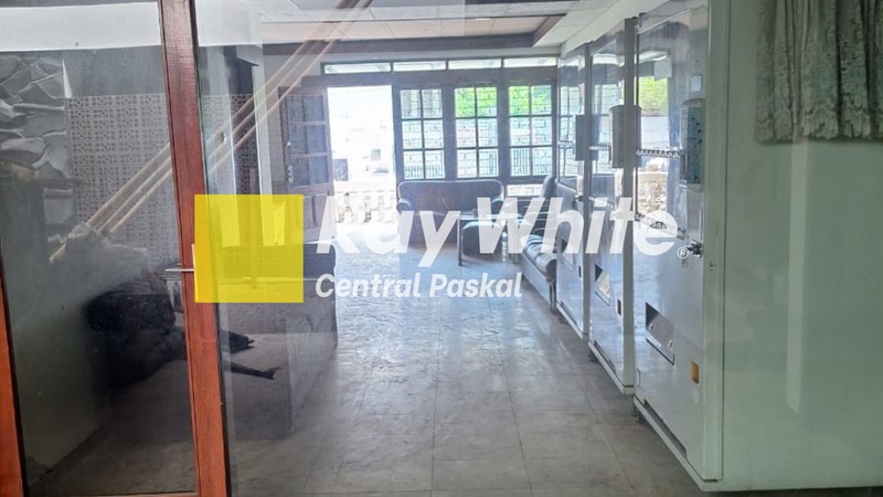 Rumah di Sayap Riau Kota Bandung