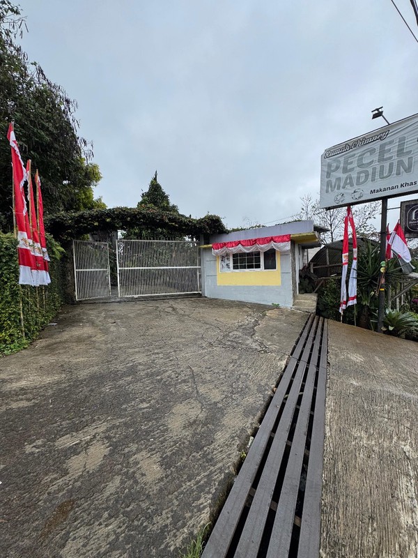 Rumah Bagus Unfurnished SHM di Parongpong, Bandung Barat