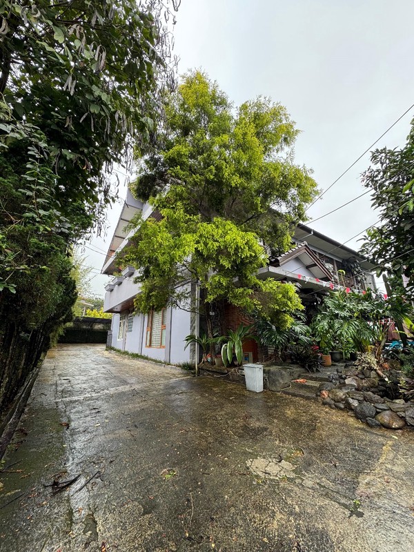 Rumah Bagus Unfurnished SHM di Parongpong, Bandung Barat