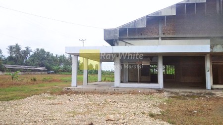 Dijual tanah luas pinggir jalan lintas