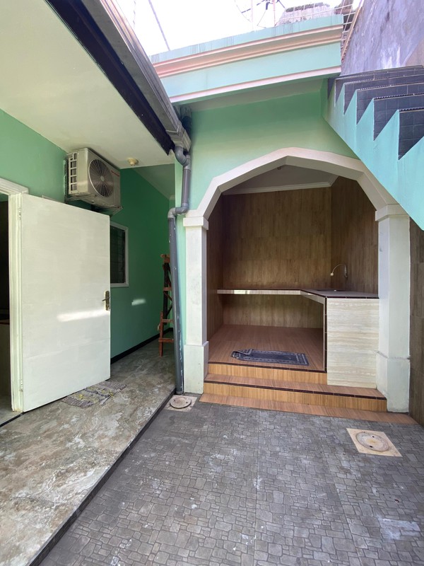 Rumah Surabaya Belakang RSI Jemursari Siap Huni