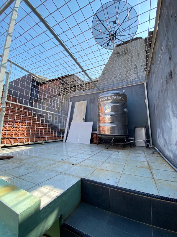 Rumah Surabaya Belakang RSI Jemursari Siap Huni