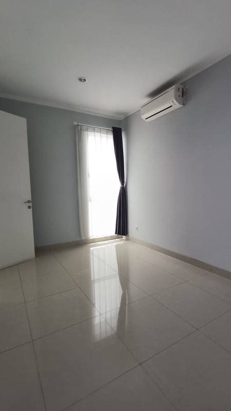 Rumah bagus siap huni di Discovery Bintaro Jaya 