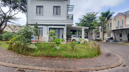 Rumah Hoek di Vanya Park BSD 