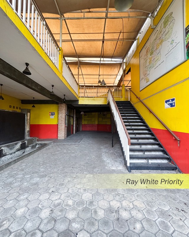 BUILDING IN PRIME LOCATION IN Jl. TOLE ISKANDAR DEPOK, JAWA BARAT