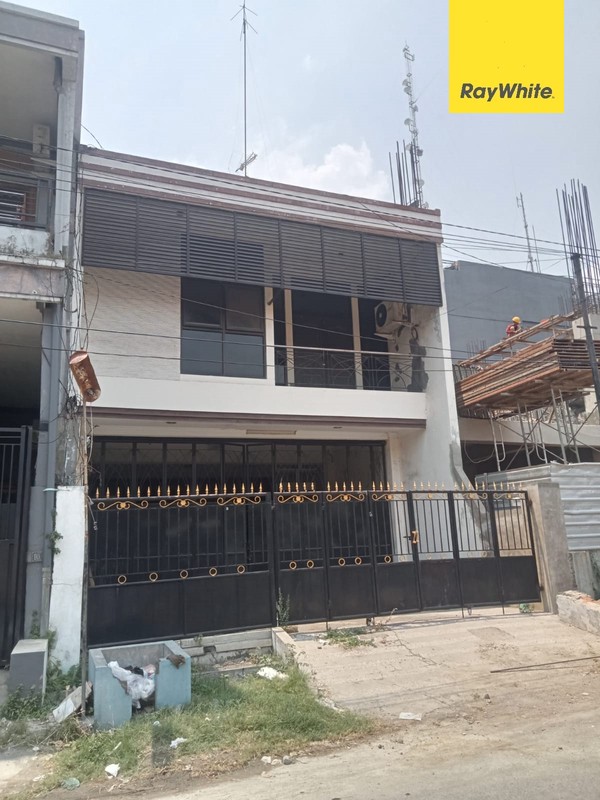 Rumah Dijual Di jalan Ikan Bandeng Surabaya
