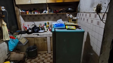 Rumah Tua di Sunter Hijau 