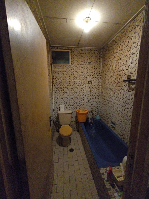 Rumah Tua di Sunter Hijau 