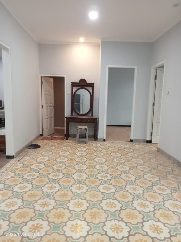 Dijual Rumah Mewah Siap Huni di Perumahan Pondok Nirwana MERR - Kedung Baruk, Rungkut, Surabaya.