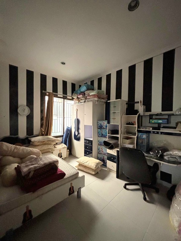 Rumah Rapi Siap Huni  Delatinos BSD City 