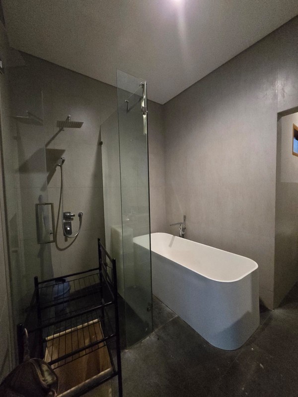 Rumah Bagus Di Emerald View Bintaro Jaya Sektor 9