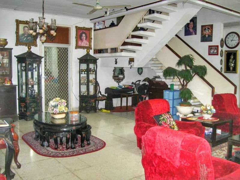 Rumah mewah dilokasi strategis Simprug area