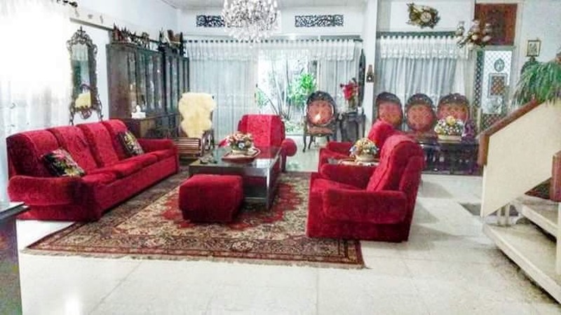 Rumah mewah dilokasi strategis Simprug area
