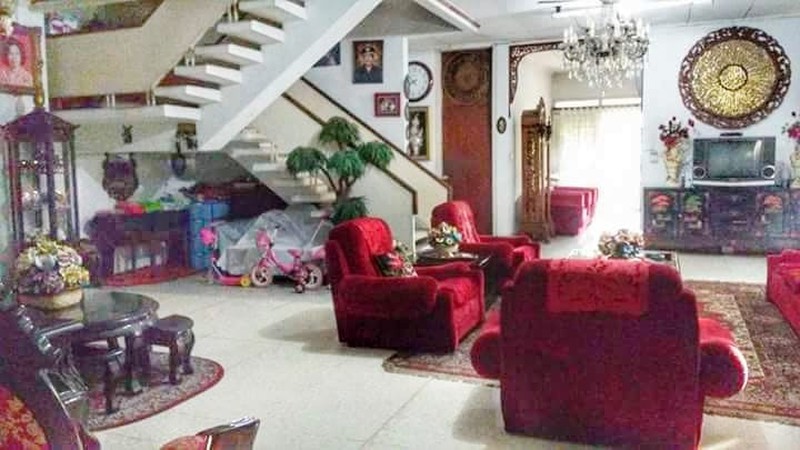 Rumah mewah dilokasi strategis Simprug area