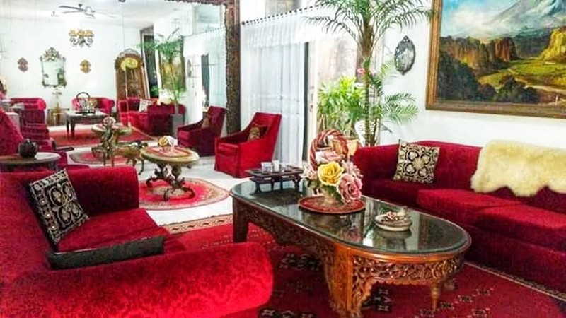 Rumah mewah dilokasi strategis Simprug area
