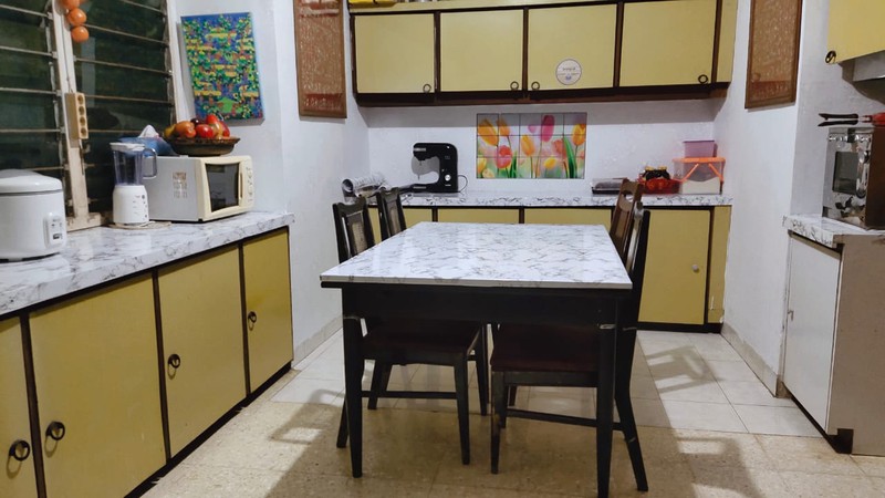 Rumah mewah dilokasi strategis Simprug area