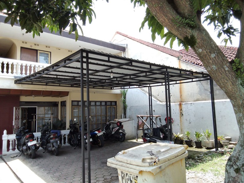 Rumah Kos Kosan di Sekitar Kantor SAMSAT Soekarno Hatta