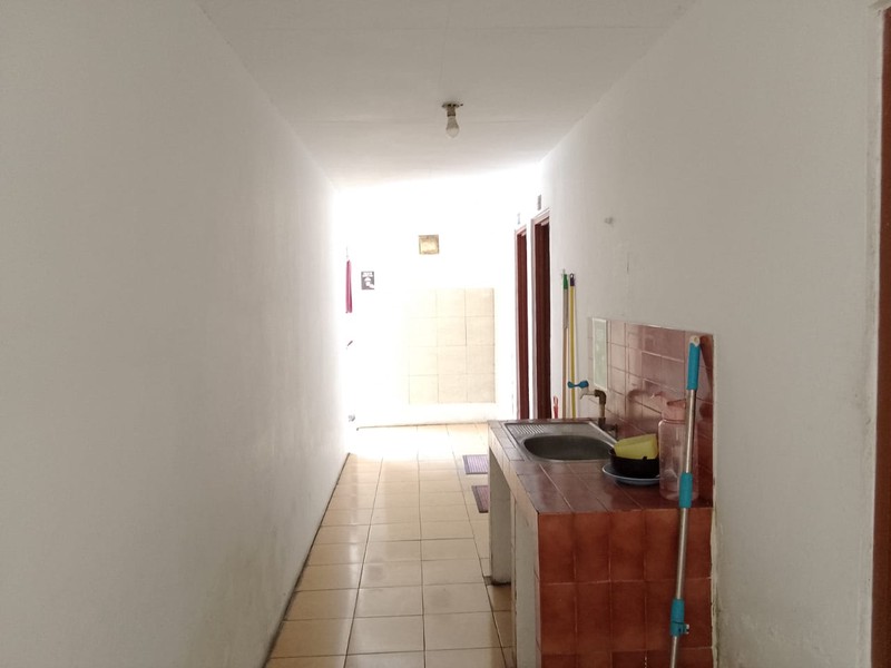Rumah Kos Kosan di Sekitar Kantor SAMSAT Soekarno Hatta