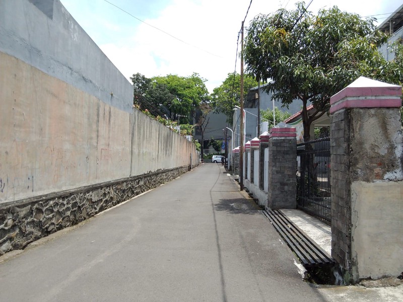 Rumah Kos Kosan di Sekitar Kantor SAMSAT Soekarno Hatta