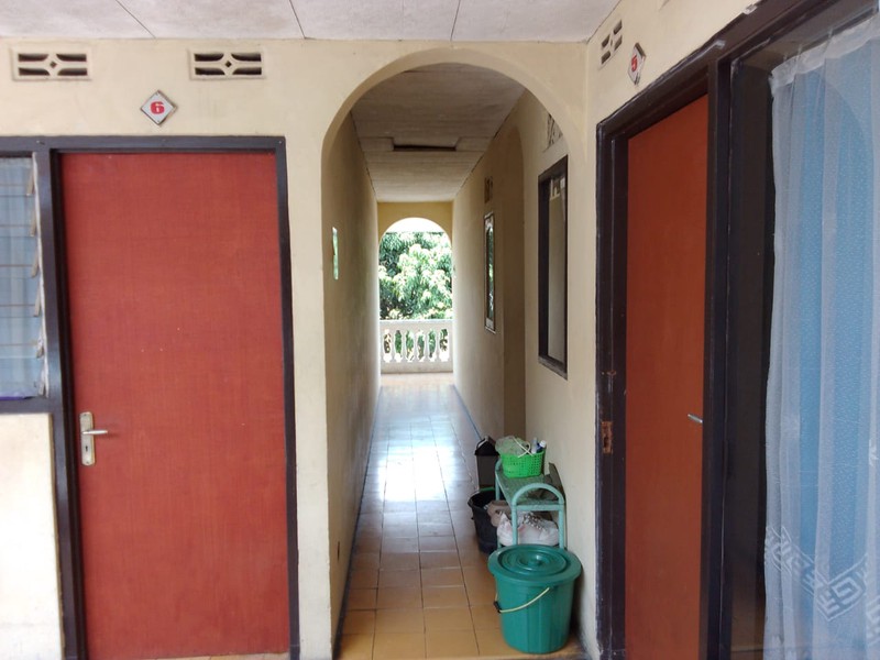 Rumah Kos Kosan di Sekitar Kantor SAMSAT Soekarno Hatta