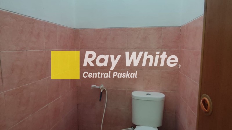 Rumah Nyaman di Taman Cibaduyut Bandung
