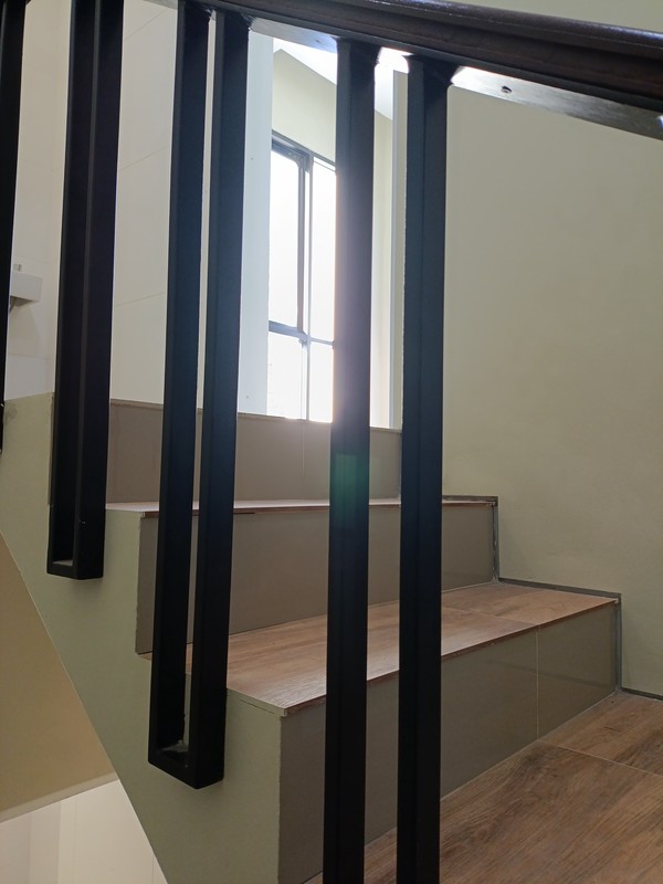 rumah dijual di surabaya timur harga 1 milyar