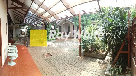 Rumah Tinggal Luas dan Banyak Outdoor di Pondok Indah Jakarta
