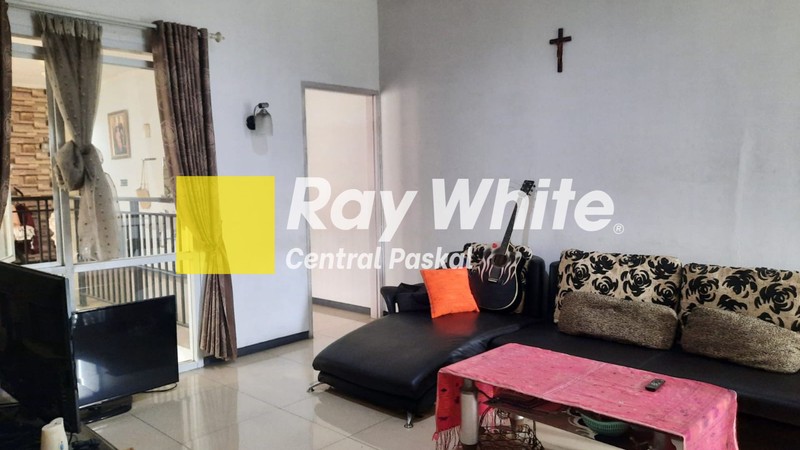 Rumah Tinggal di Komplek Town Place Baros Kota Cimahi
