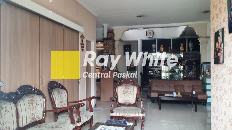 Rumah Tinggal di Komplek Town Place Baros Kota Cimahi
