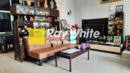 Rumah Tinggal di Komplek Town Place Baros Kota Cimahi