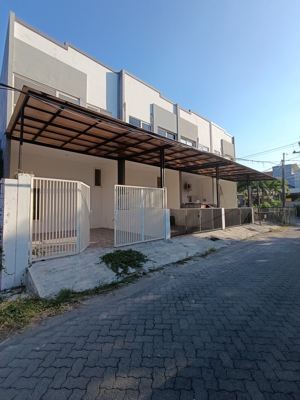  jual rumah surabaya timur