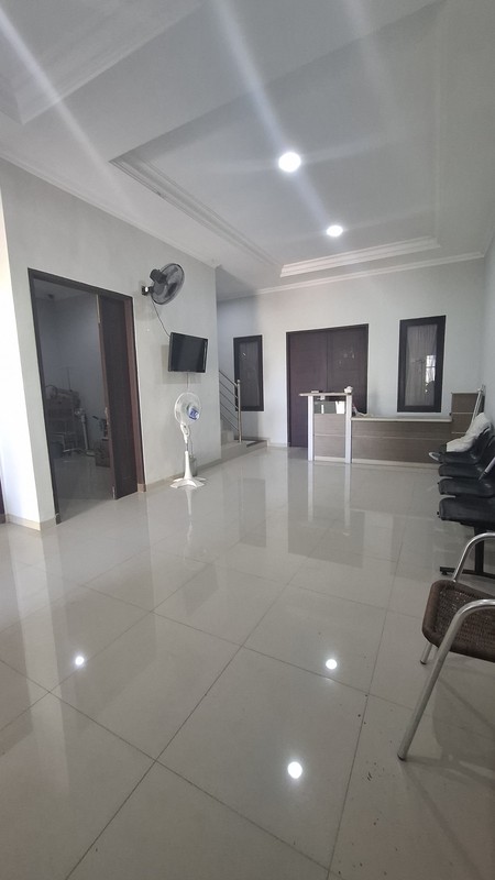 rumah dijual di surabaya timur harga 1 milyar