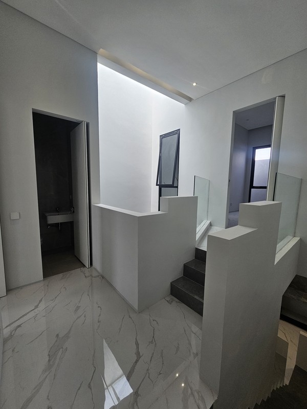  rumah dijual di surabaya timur harga 1 milyar