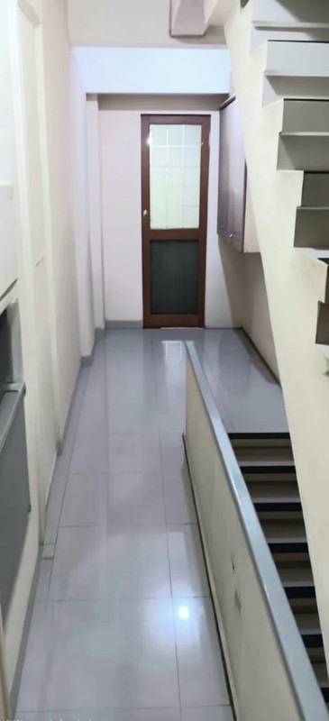 Disewakan Ruko 4 Lantai Strategis di Jl. Kyai Maja, Kebayoran Baru - Bonus 5 AC