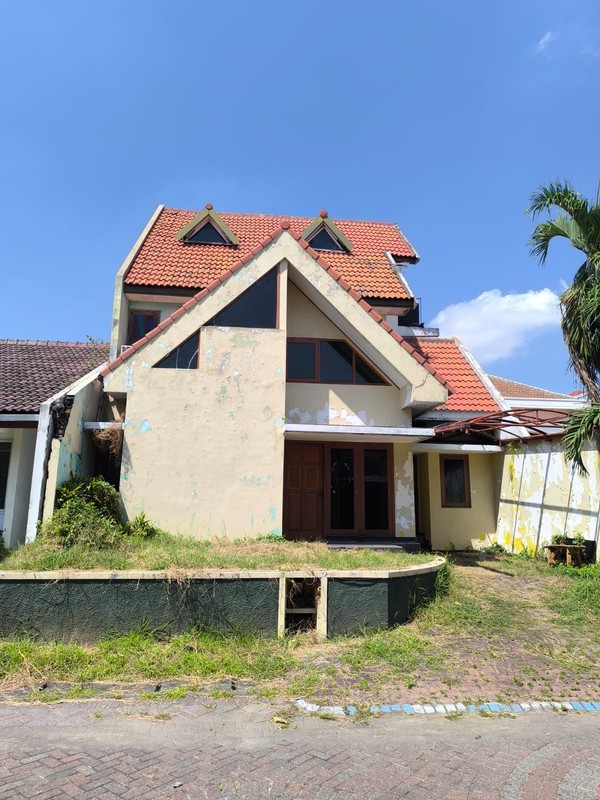 MURAH Luas Dijual 150 m2 Rumah Pinus Asri - Lembah Harapan - Samping Wisata Bukit Mas Dekat Pakuwon Mall, PTC, Supermall