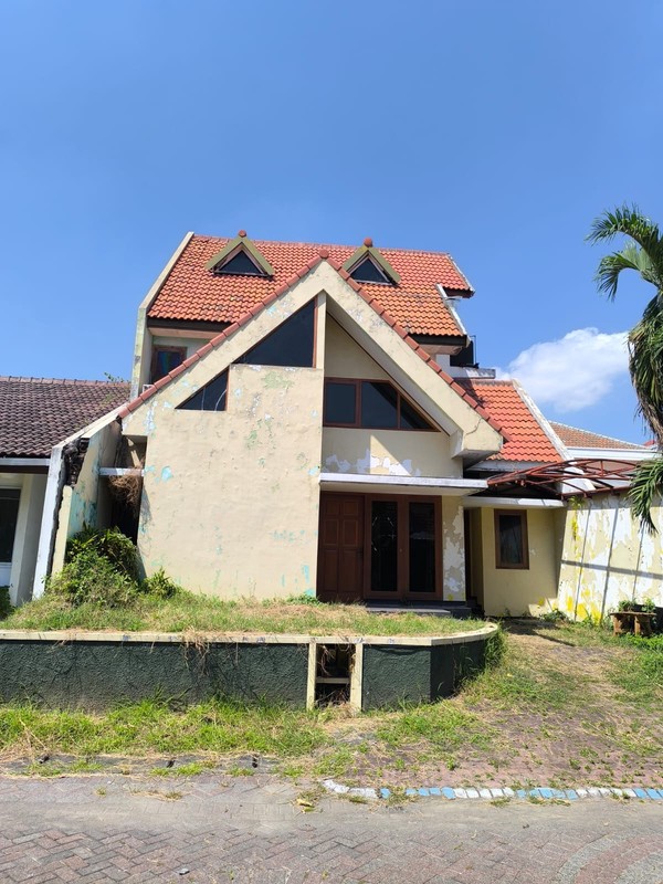 MURAH Luas Dijual 150 m2 Rumah Pinus Asri - Lembah Harapan - Samping Wisata Bukit Mas Dekat Pakuwon Mall, PTC, Supermall
