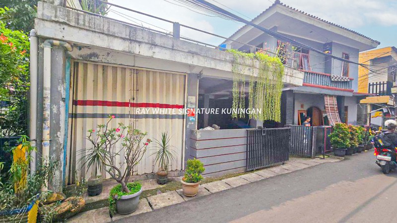 Rumah Hitung Tanah Area Cipete