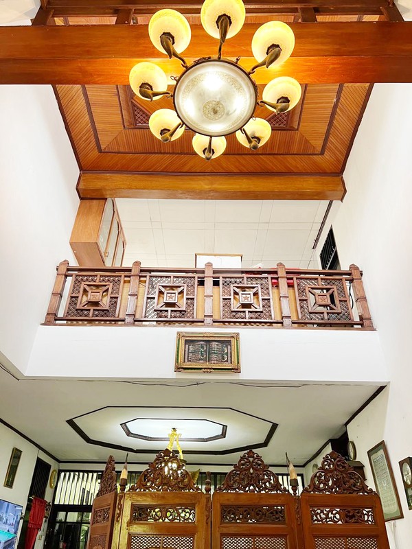 Jual rumah di Dempo Kebayoran Baru, Jakarta Selatan. Sangat strategis!