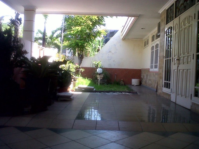 MURAH LUAS  Dijual 325 m2 Rumah YKP Medokan Asri Tengah - Medokan Ayu - Rungkut Surabaya Timur Dekat UPN, Raya Merr, Akses Tol Gunung Anyar, Bandara Juanda