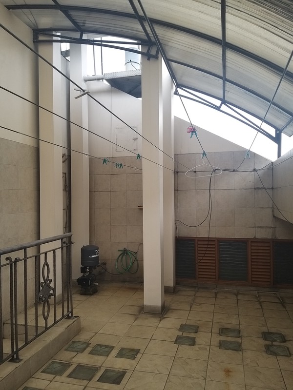 Rumah Mewah 2 lantai di kompleks Exclusive Budiasih Sukajadi