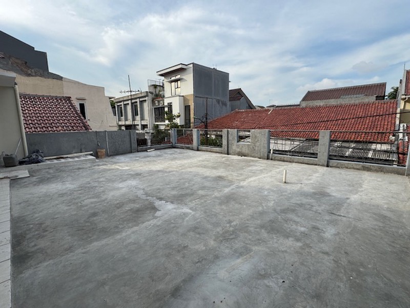 Rumah Jl Kecapi, Kelapa Gading