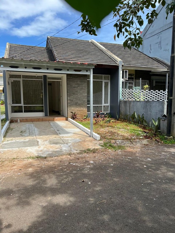 Rumah Murah Siap Huni dan Lokasi Strategis @Serpong
