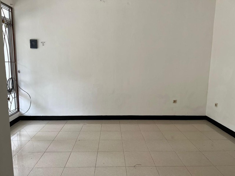 Rumah Murah Siap Huni dan Lokasi Strategis @Serpong