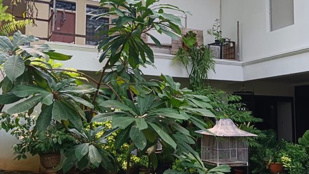 Rumah Strategis Cocok Hunian Di Pancoran
