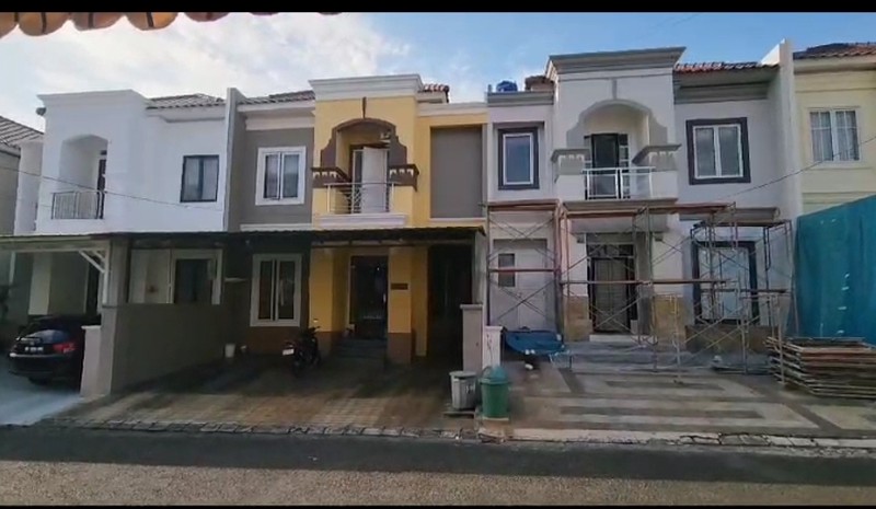 Rumah dua lantai di Perum Citra Garden Cluster Rubby Hill Negeri Olok Gading Teluk Betung Barat, Bandar Lampung (Lampung)