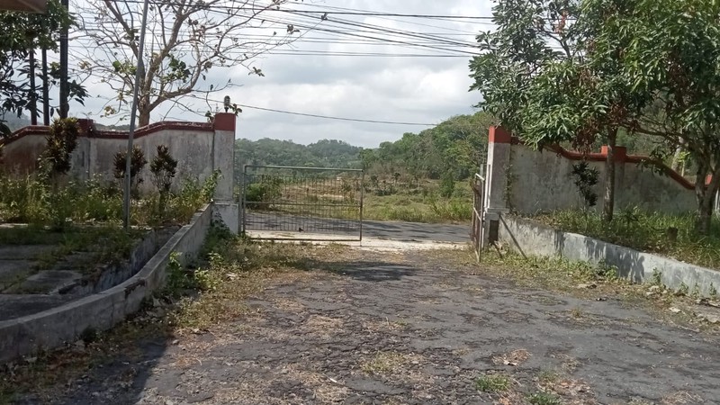 Tanah & Bangunan Berada di Pusat Telekomunikasi dan Area Wisata Nglanggeran