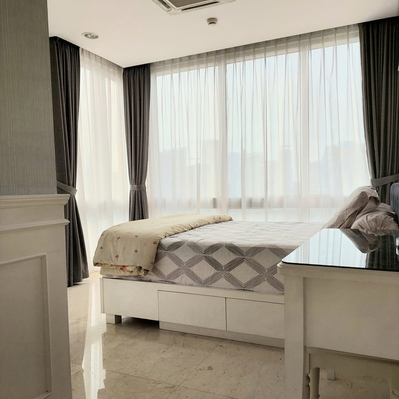 Dijual Apartemen Lokasi Strategis Di The Empyreal Apartment, Setiabudi, Jakarta Selatan